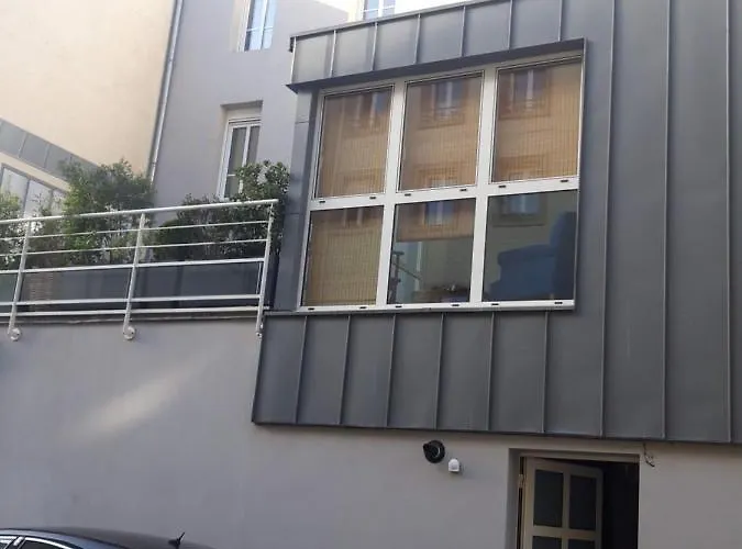 Agréables Indépendantes - Centre 3*