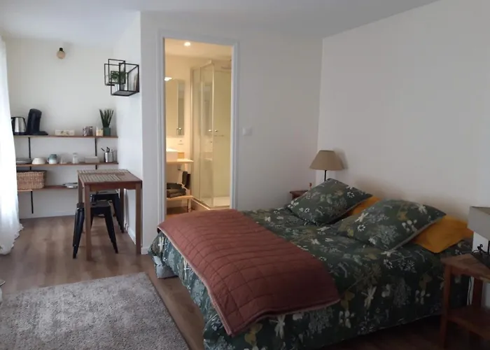 Agréables Indépendantes - Centre 3* Coutances